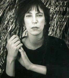 SMITH PATTI - DREAM OF LIFE