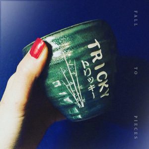 TRICKY - FALL TO PIECES LP
