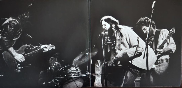 YOUNG NEIL/SANTA MONICA FLYERS - SOMEWHERE UNDER THE RAINBOW (Nov. 5. 1973) Live LP - Slika 3